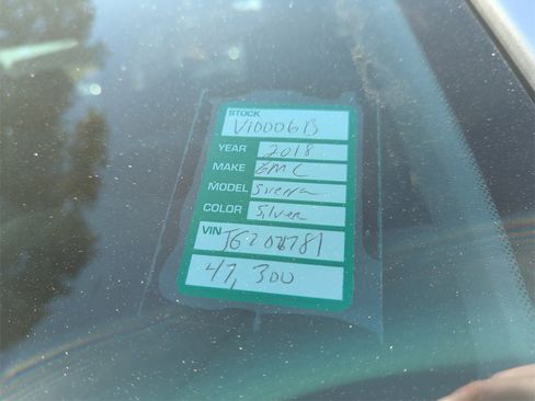 Used 2018 GMC Sierra 1500 SLT w/ SLT Premium Package image 6