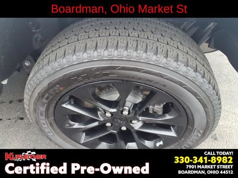 Used 2023 Jeep Wrangler Unlimited Sahara AWD/4WD image 15
