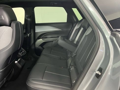 Used 2024 Cadillac Lyriq Tech w/ Driver Assist Package image 27