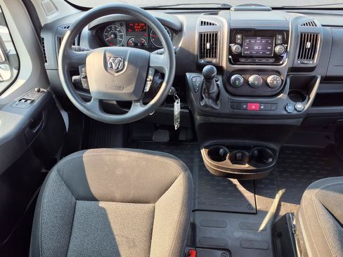 Used 2021 RAM ProMaster 1500 FWD image 2