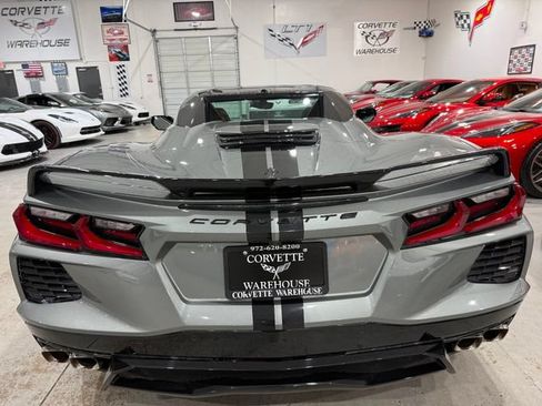 Used 2022 Chevrolet Corvette Stingray Premium Conv w/ Z51 Performance Package RWD image 4