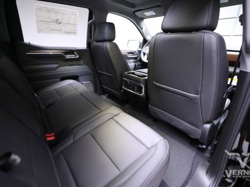 New 2026 GMC Sierra 1500 Denali w/ Technology Package image 12