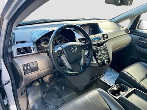 Used 2011 Honda Odyssey EX-L image 9
