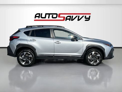 Used 2025 Subaru Crosstrek 2.5i Limited w/ Crosstrek Mirror Package image 8