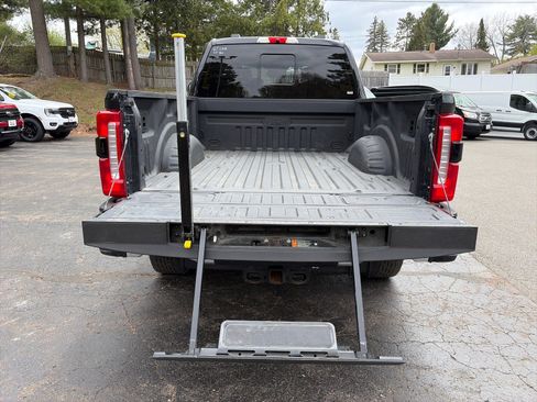 Used 2024 Ford F350 Lariat w/ Lariat Ultimate Package AWD/4WD image 8