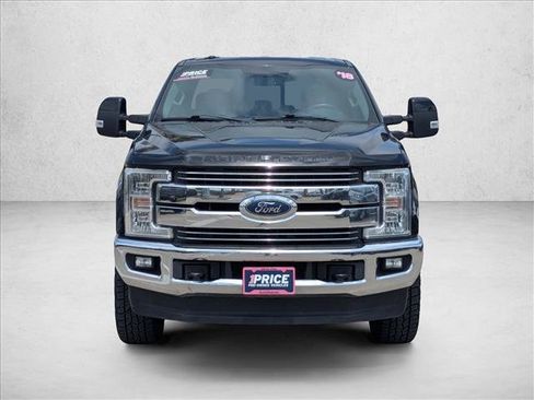 Used 2018 Ford F250 Lariat w/ Lariat Value Package AWD/4WD image 2