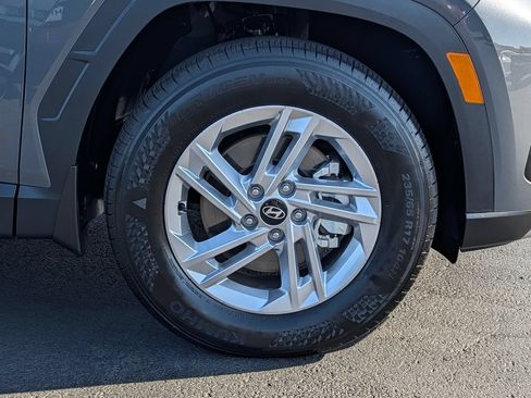 Certified 2026 Hyundai Tucson SE FWD image 8