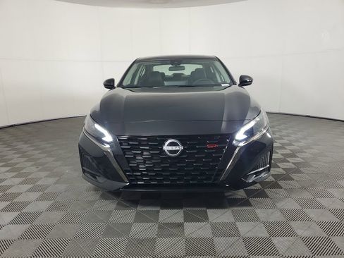 New 2025 Nissan Altima 2.5 SR w/ SR Premium Package image 9