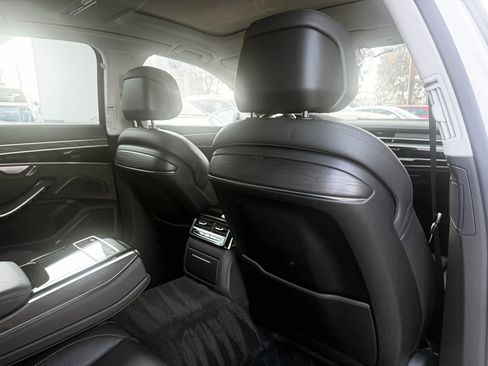 Used 2022 Audi A8 L 3.0T image 30