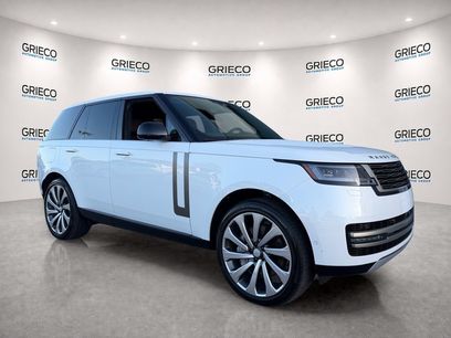 Used 2025 Land Rover Range Rover SE
