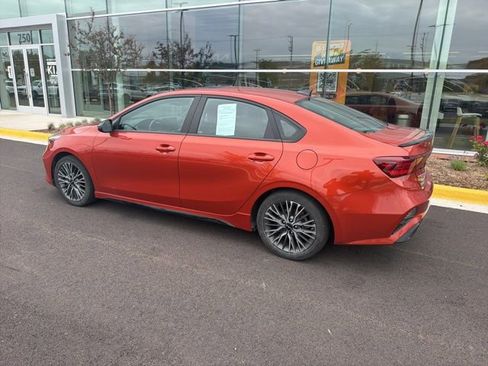 Used 2023 Kia Forte GT-Line w/ GT-Line Premium Package FWD image 11
