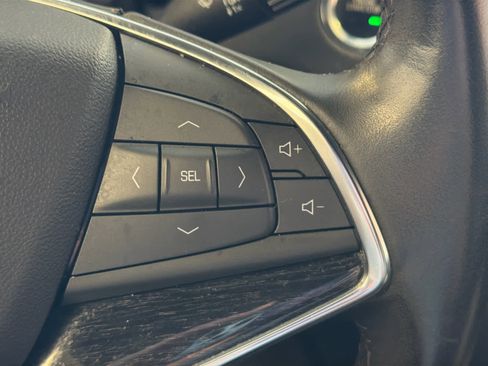 Used 2021 Cadillac XT5 Premium Luxury image 38