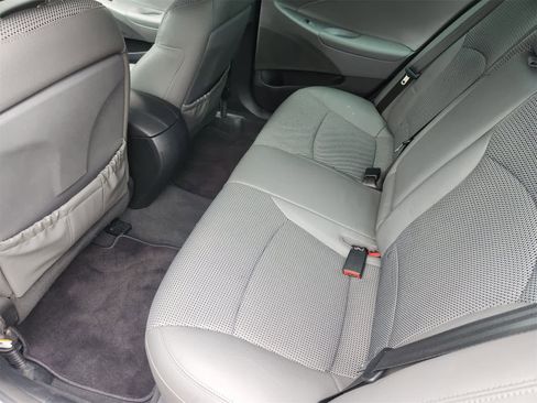 Used 2012 Hyundai Sonata SE image 26
