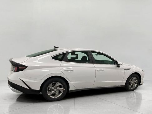 New 2026 Hyundai Sonata SE FWD image 33