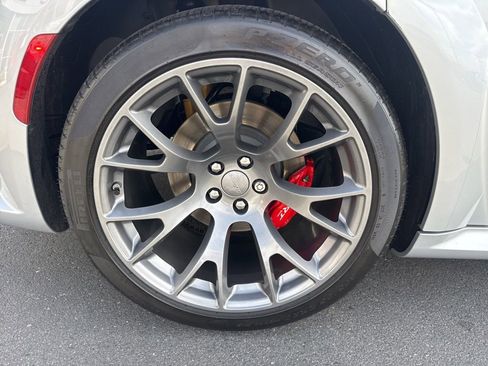 Used 2022 Dodge Charger SRT Hellcat w/ Carbon/Suede Interior Package image 12