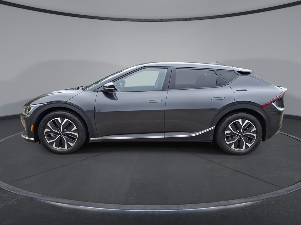 Used 2024 Kia EV6 Light AWD/4WD image 9