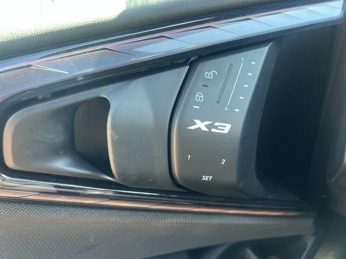 Used 2025 BMW X3 xDrive30i AWD/4WD image 27