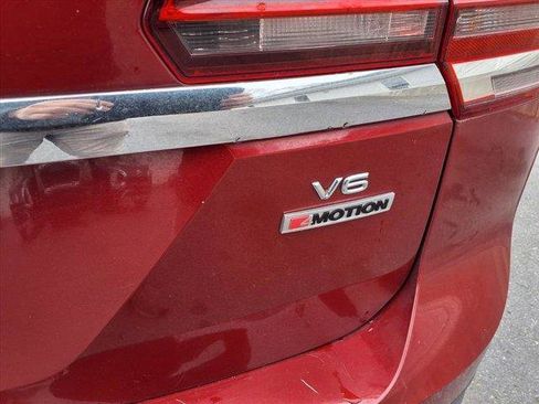 Used 2018 Volkswagen Atlas S image 10