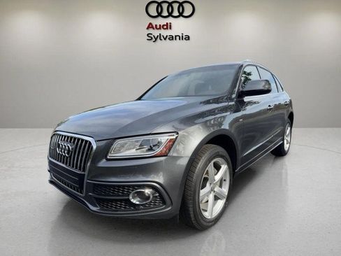 Used 2017 Audi Q5 2.0T Premium Plus w/ Technology Package AWD/4WD image 3