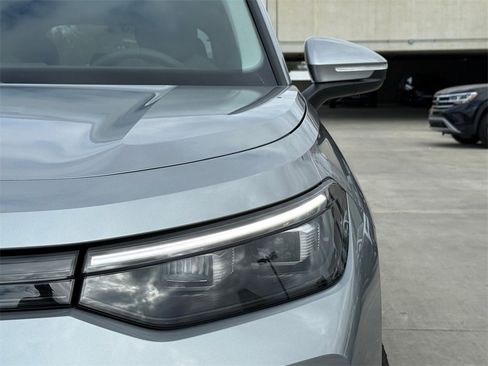 New 2026 Volkswagen Tiguan S image 3