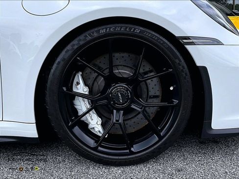 Used 2022 Porsche 911 GT3 RWD image 29