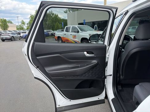 Used 2023 Hyundai Santa Fe SEL AWD/4WD image 18