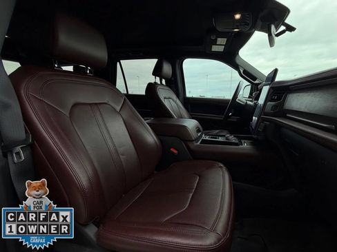 Used 2022 Ford Expedition Limited RWD image 23