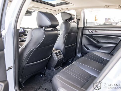 Used 2021 Honda Accord Touring image 33
