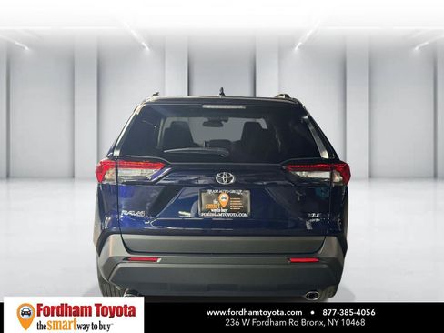 Used 2025 Toyota RAV4 XLE w/ Convenience Package AWD/4WD image 6