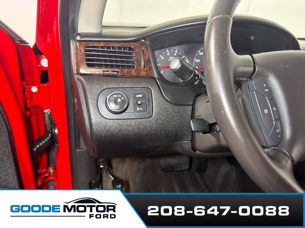 Used 2013 Chevrolet Impala LT FWD image 13
