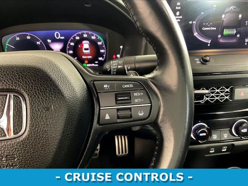 Used 2024 Honda Accord Sport image 12
