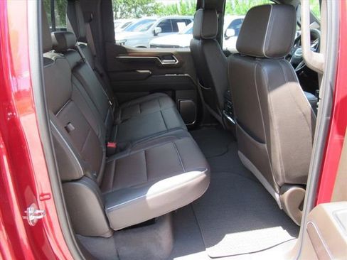 Used 2024 GMC Sierra 1500 Denali w/ Denali Reserve Package AWD/4WD image 36