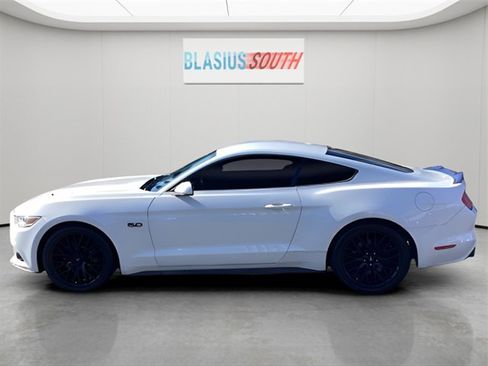 Used 2017 Ford Mustang GT w/ GT Performance Package image 6