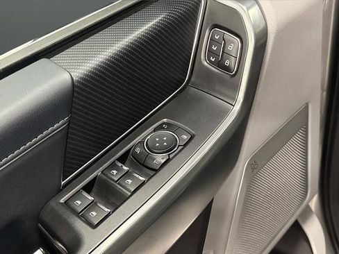 Used 2023 Ford F150 Limited image 34