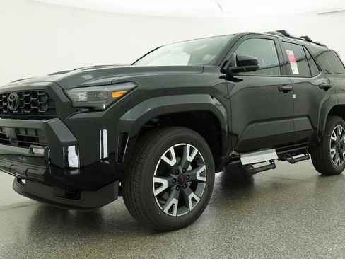 New 2026 Toyota 4Runner TRD Sport Premium AWD/4WD image 17