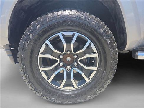 Used 2020 Toyota Tacoma TRD Sport w/ Technology Package RWD image 21
