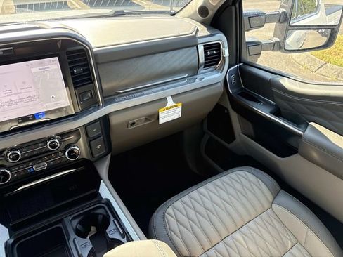 New 2026 Ford F350 Platinum w/ Platinum Plus Package AWD/4WD image 15