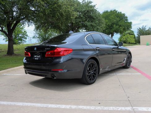 Used 2018 BMW 530i xDrive AWD/4WD image 7