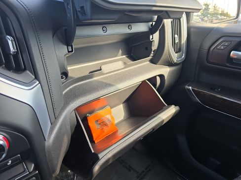 Used 2021 GMC Sierra 1500 Elevation AWD/4WD image 34