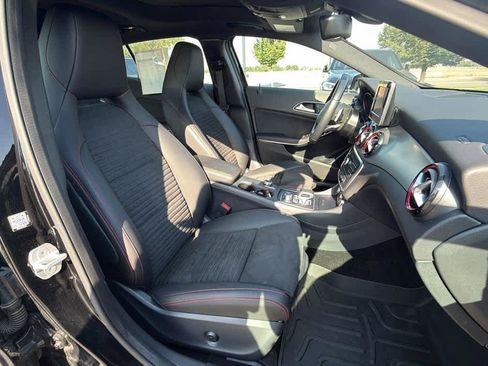 Used 2017 Mercedes-Benz GLA 45 AMG 4MATIC image 31