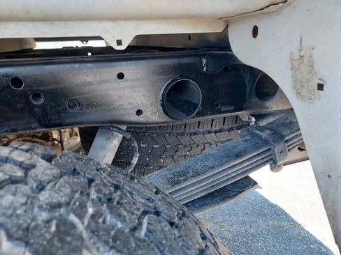 Used 2016 Chevrolet Silverado 2500 W/T RWD image 17