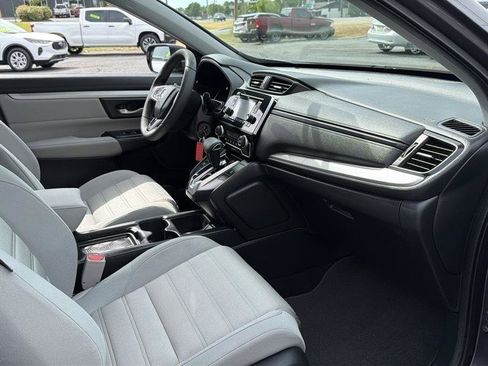 Used 2017 Honda CR-V LX image 5