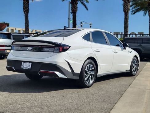 New 2026 Hyundai Sonata Blue FWD image 4