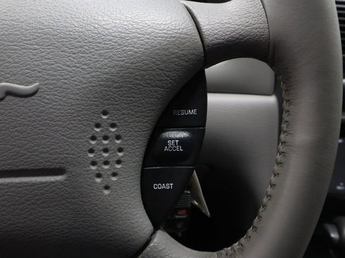 Used 2002 Ford Mustang Coupe image 27