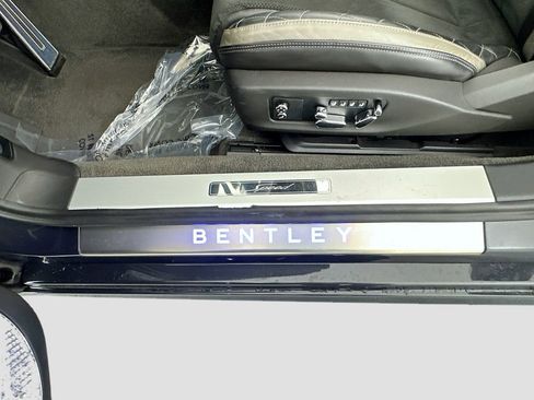 Used 2022 Bentley Continental GT Speed image 28