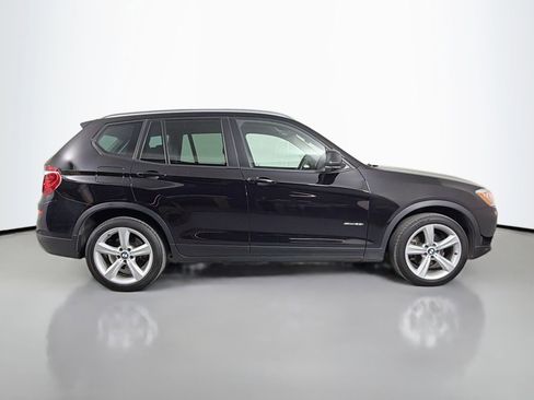 Used 2017 BMW X3 sDrive28i image 5