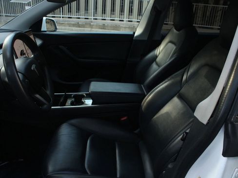 Used 2020 Tesla Model Y Long Range AWD/4WD image 14