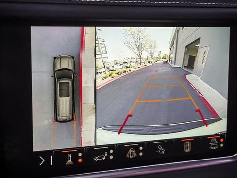 Used 2024 GMC Yukon Denali Ultimate image 15