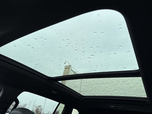 Used 2024 GMC Acadia Denali w/ Super Cruise Package image 24