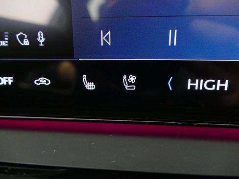 Used 2025 Audi A5 2.0T Premium Plus w/ Premium Plus image 20